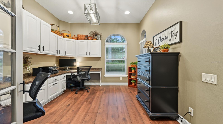 Tarpon Springs, Florida 34688, 4 Bedroom Bedrooms, ,4 Bathroombathrooms,Residential,For Sale,St Martin,0,Mfrtb8539973