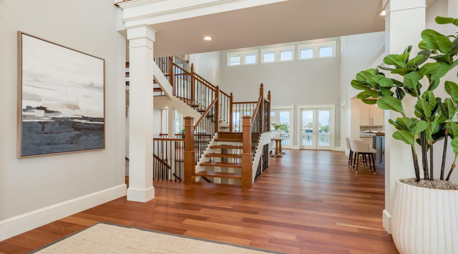 Clearwater Beach, Florida 33767, 5 Bedroom Bedrooms, ,4 Bathroombathrooms,Residential,For Sale,Midway,0,Mfrtb8399954