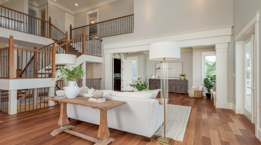 Clearwater Beach, Florida 33767, 5 Bedroom Bedrooms, ,4 Bathroombathrooms,Residential,For Sale,Midway,0,Mfrtb8399954