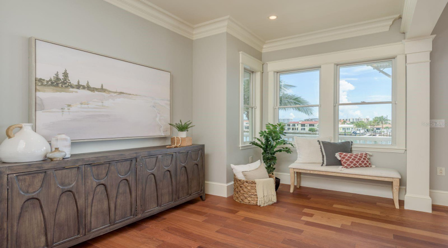 Clearwater Beach, Florida 33767, 5 Bedroom Bedrooms, ,4 Bathroombathrooms,Residential,For Sale,Midway,0,Mfrtb8399954