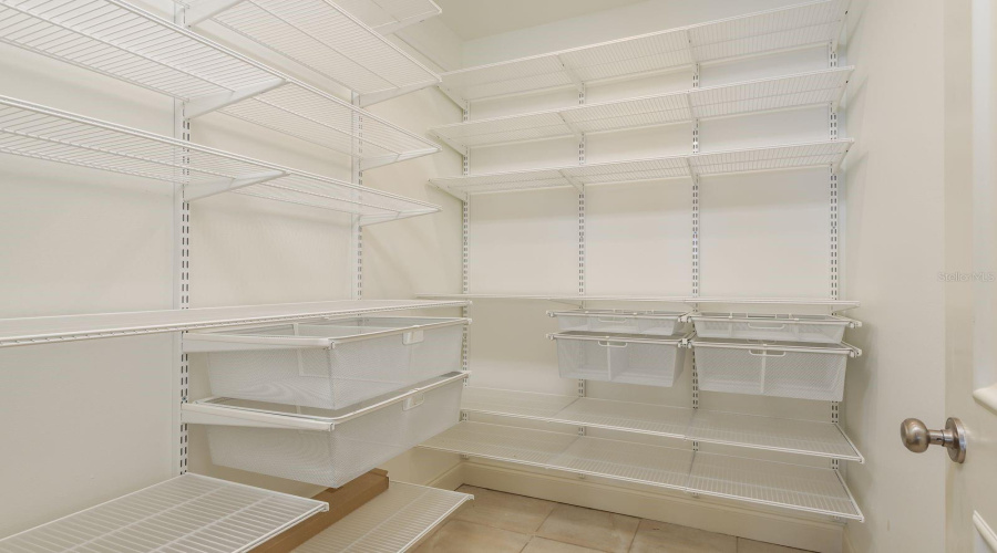 Clearwater Beach, Florida 33767, 5 Bedroom Bedrooms, ,4 Bathroombathrooms,Residential,For Sale,Midway,0,Mfrtb8399954
