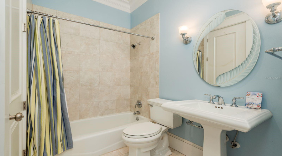 Clearwater Beach, Florida 33767, 5 Bedroom Bedrooms, ,4 Bathroombathrooms,Residential,For Sale,Midway,0,Mfrtb8399954