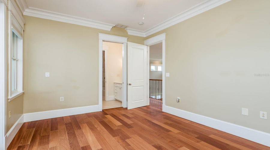 Clearwater Beach, Florida 33767, 5 Bedroom Bedrooms, ,4 Bathroombathrooms,Residential,For Sale,Midway,0,Mfrtb8399954