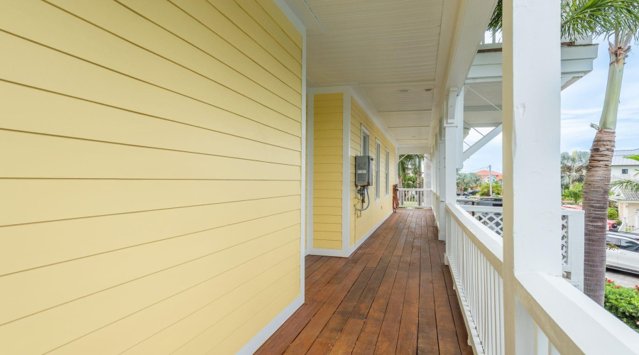 Clearwater Beach, Florida 33767, 5 Bedroom Bedrooms, ,4 Bathroombathrooms,Residential,For Sale,Midway,0,Mfrtb8399954