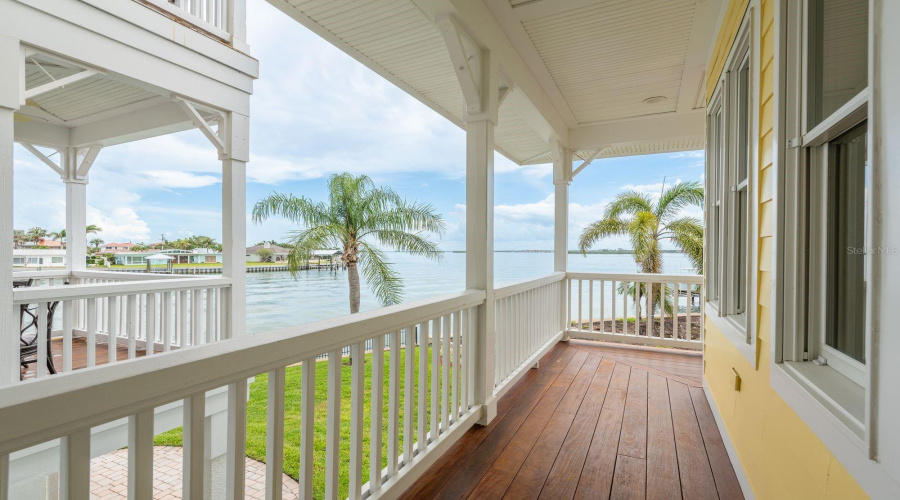 Clearwater Beach, Florida 33767, 5 Bedroom Bedrooms, ,4 Bathroombathrooms,Residential,For Sale,Midway,0,Mfrtb8399954
