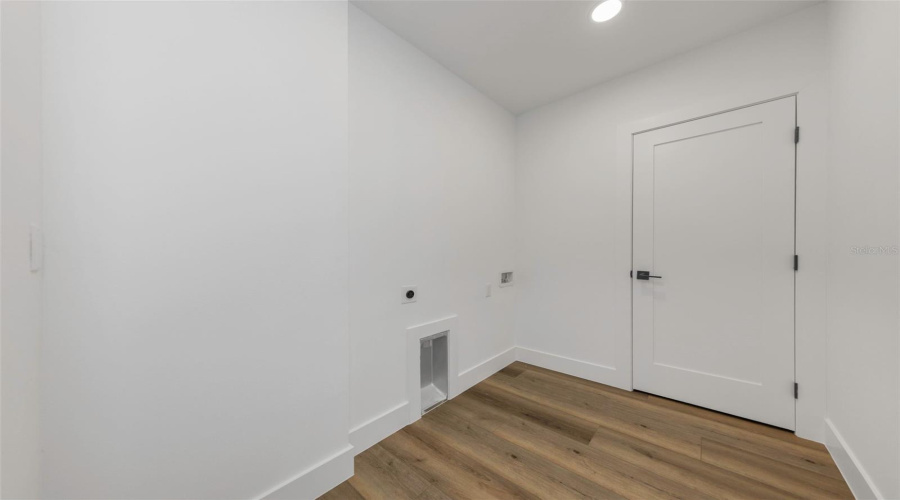 St Petersburg, Florida 33714, 4 Bedroom Bedrooms, ,3 Bathroombathrooms,Residential,For Sale,57Th,0,Mfrtb8496152