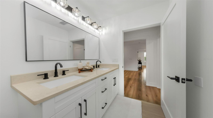 St Petersburg, Florida 33714, 4 Bedroom Bedrooms, ,3 Bathroombathrooms,Residential,For Sale,57Th,0,Mfrtb8496152