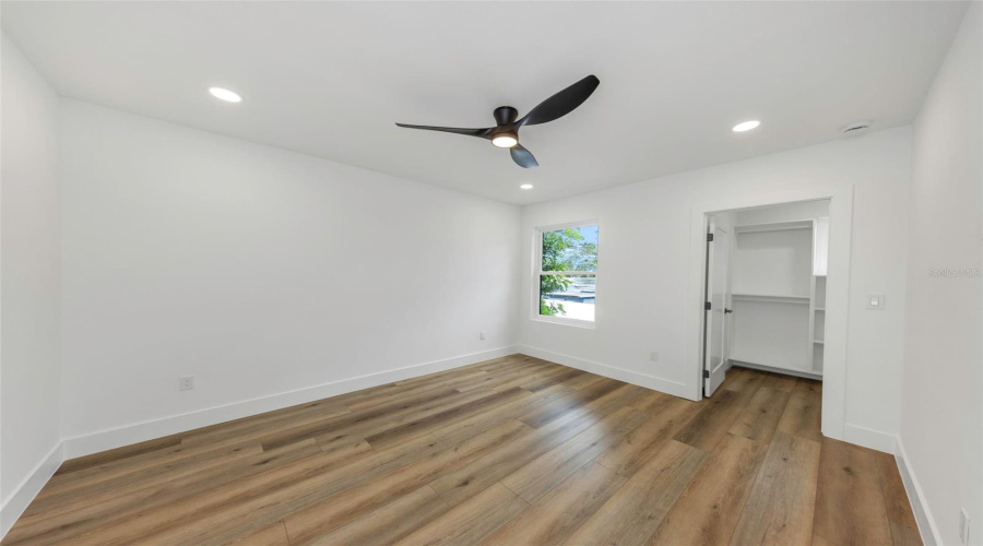 St Petersburg, Florida 33714, 4 Bedroom Bedrooms, ,3 Bathroombathrooms,Residential,For Sale,57Th,0,Mfrtb8496152