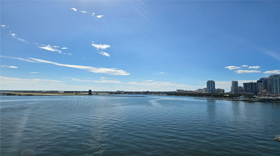 St Petersburg, Florida 33714, 4 Bedroom Bedrooms, ,3 Bathroombathrooms,Residential,For Sale,57Th,0,Mfrtb8496152