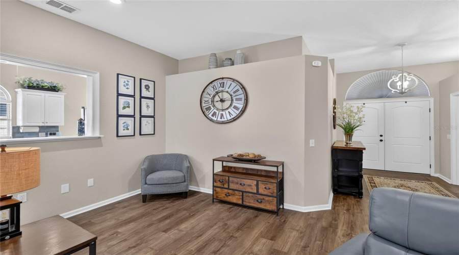 Lakeland, Florida 33809, 3 Bedroom Bedrooms, ,2 Bathroombathrooms,Residential,For Sale,Derby,0,Mfrl4963547