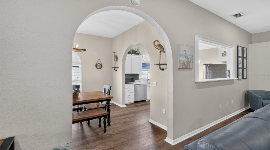 Lakeland, Florida 33809, 3 Bedroom Bedrooms, ,2 Bathroombathrooms,Residential,For Sale,Derby,0,Mfrl4963547