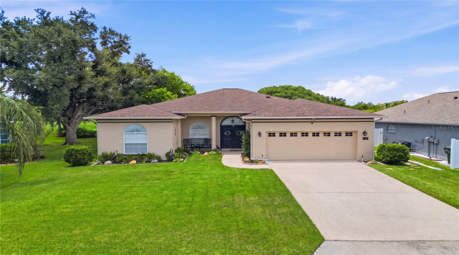 Lakeland, Florida 33809, 3 Bedroom Bedrooms, ,2 Bathroombathrooms,Residential,For Sale,Derby,0,Mfrl4963547