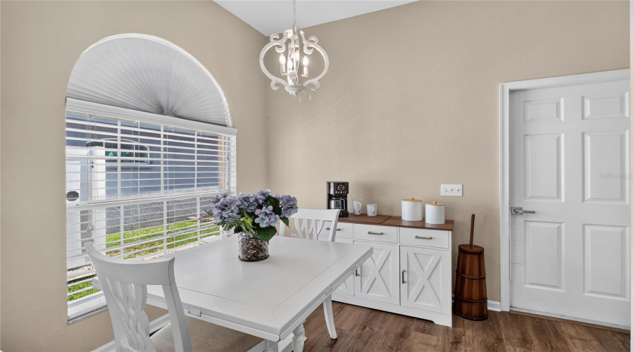 Lakeland, Florida 33809, 3 Bedroom Bedrooms, ,2 Bathroombathrooms,Residential,For Sale,Derby,0,Mfrl4963547