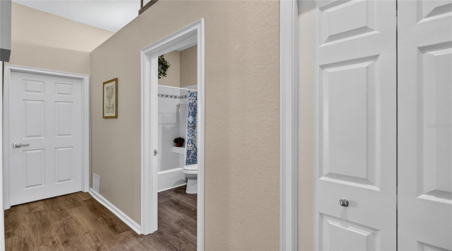 Lakeland, Florida 33809, 3 Bedroom Bedrooms, ,2 Bathroombathrooms,Residential,For Sale,Derby,0,Mfrl4963547