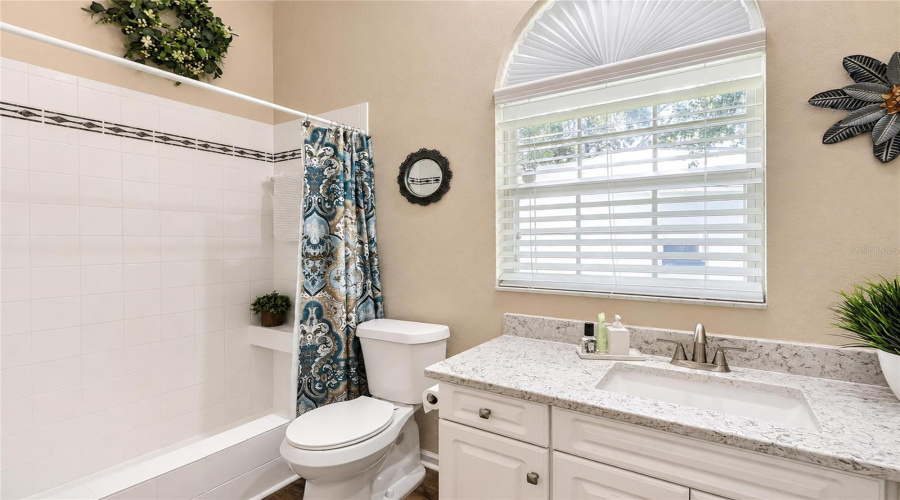 Lakeland, Florida 33809, 3 Bedroom Bedrooms, ,2 Bathroombathrooms,Residential,For Sale,Derby,0,Mfrl4963547