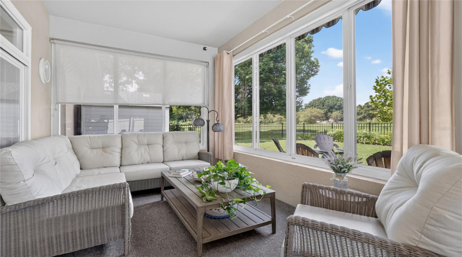 Lakeland, Florida 33809, 3 Bedroom Bedrooms, ,2 Bathroombathrooms,Residential,For Sale,Derby,0,Mfrl4963547