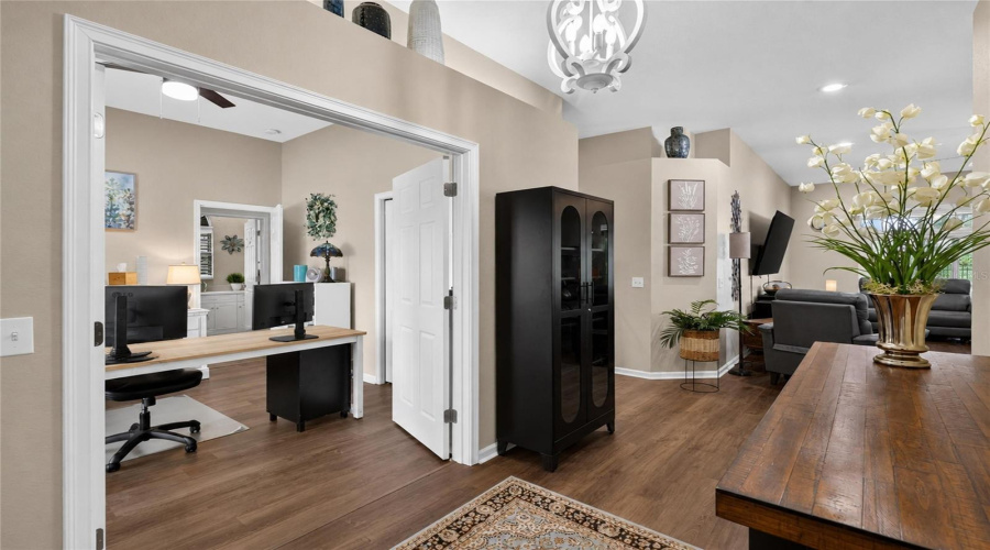 Lakeland, Florida 33809, 3 Bedroom Bedrooms, ,2 Bathroombathrooms,Residential,For Sale,Derby,0,Mfrl4963547