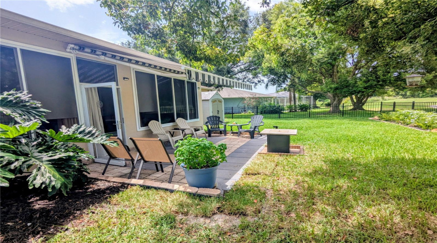 Lakeland, Florida 33809, 3 Bedroom Bedrooms, ,2 Bathroombathrooms,Residential,For Sale,Derby,0,Mfrl4963547