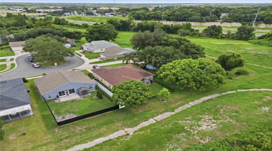 Lakeland, Florida 33809, 3 Bedroom Bedrooms, ,2 Bathroombathrooms,Residential,For Sale,Derby,0,Mfrl4963547