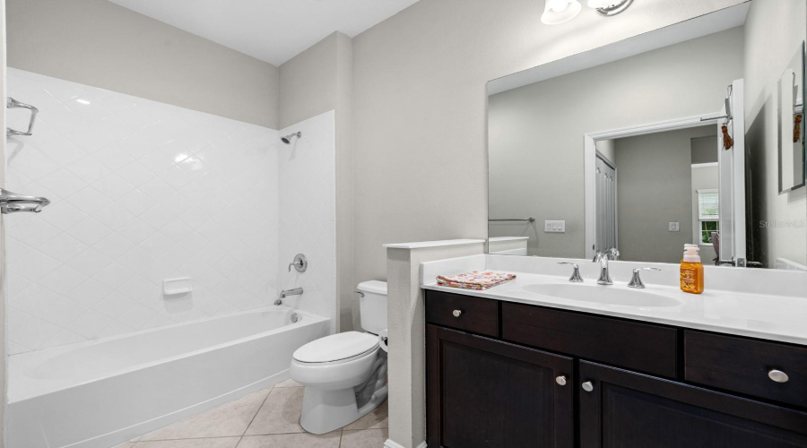 Lithia, Florida 33547, 2 Bedroom Bedrooms, ,2 Bathroombathrooms,Residential,For Sale,Circa Crossing,0,Mfrtb8542415