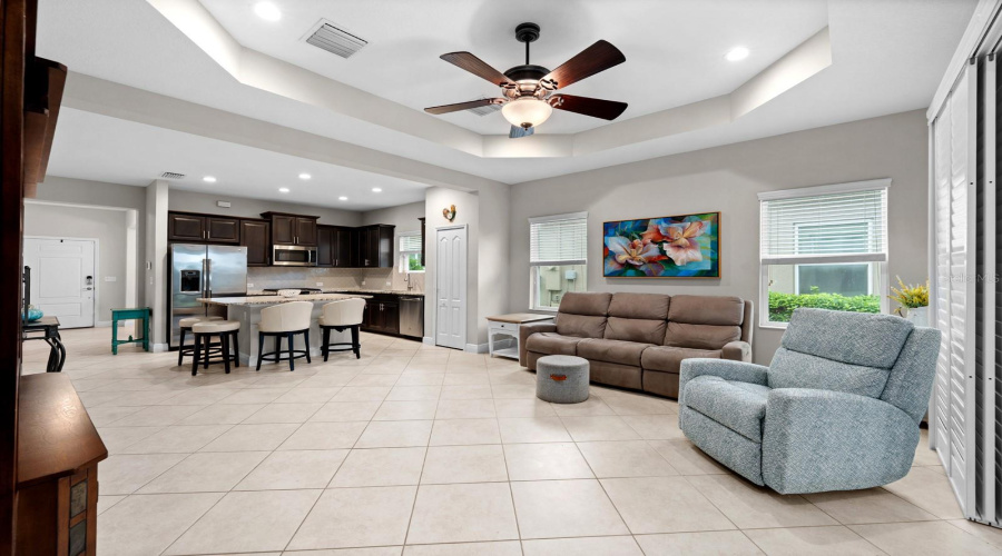 Lithia, Florida 33547, 2 Bedroom Bedrooms, ,2 Bathroombathrooms,Residential,For Sale,Circa Crossing,0,Mfrtb8542415