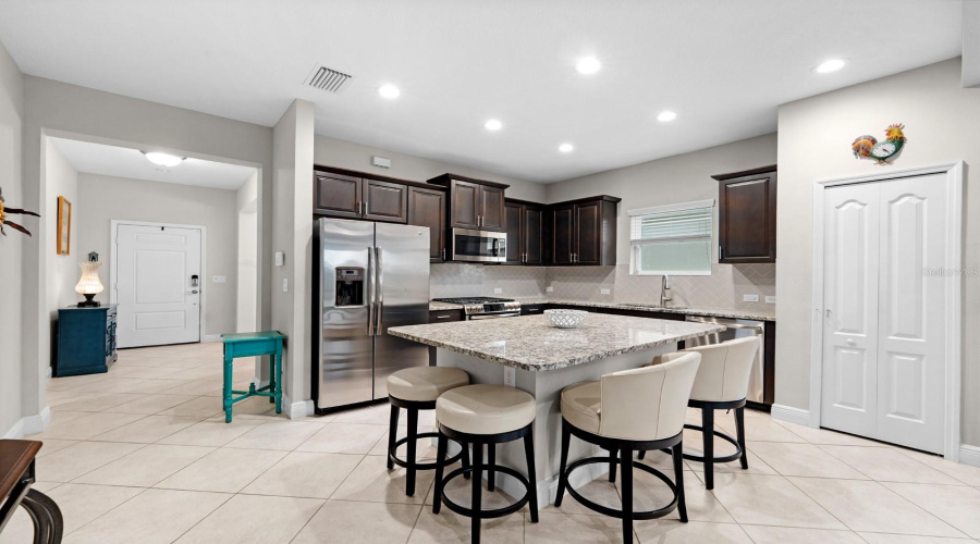 Lithia, Florida 33547, 2 Bedroom Bedrooms, ,2 Bathroombathrooms,Residential,For Sale,Circa Crossing,0,Mfrtb8542415