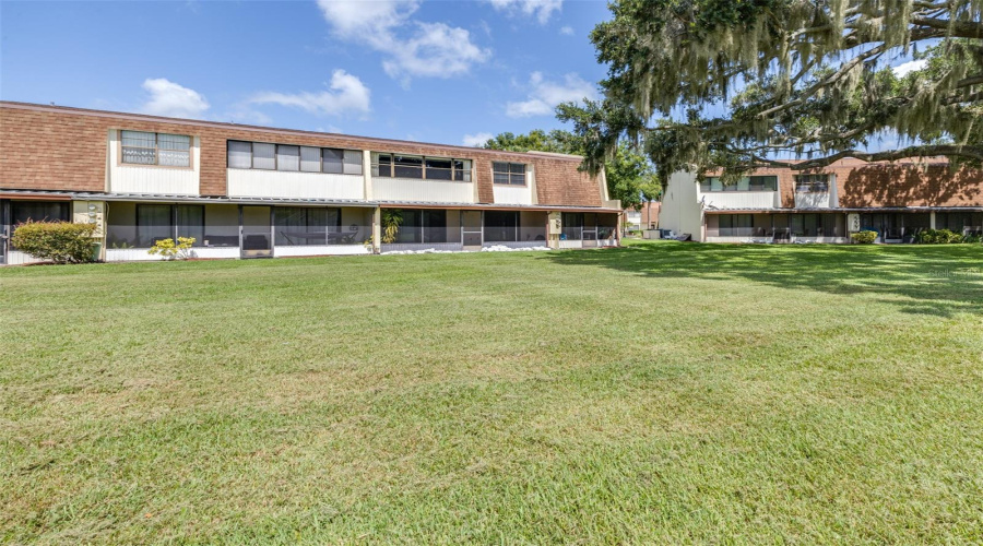 Mulberry, Florida 33860, 2 Bedroom Bedrooms, ,2 Bathroombathrooms,Residential,For Sale,Topher,0,Mfrl4964411