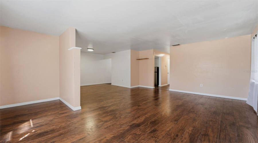 St Petersburg, Florida 33712, 5 Bedroom Bedrooms, ,2 Bathroombathrooms,Residential,For Sale,Emerson,0,Mfrtb8510758