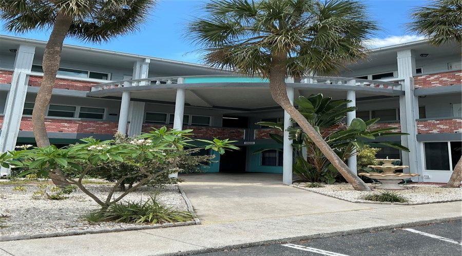 Kenneth City, Florida 33709, 2 Bedroom Bedrooms, ,1 Bathroombathrooms,Residential,For Sale,58Th,0,Mfrtb8494661