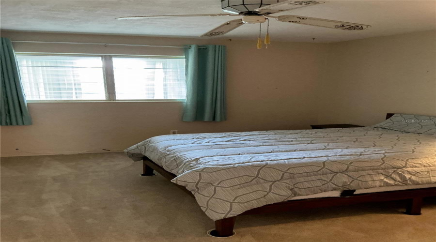 Kenneth City, Florida 33709, 2 Bedroom Bedrooms, ,1 Bathroombathrooms,Residential,For Sale,58Th,0,Mfrtb8494661