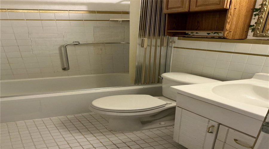 Kenneth City, Florida 33709, 2 Bedroom Bedrooms, ,1 Bathroombathrooms,Residential,For Sale,58Th,0,Mfrtb8494661
