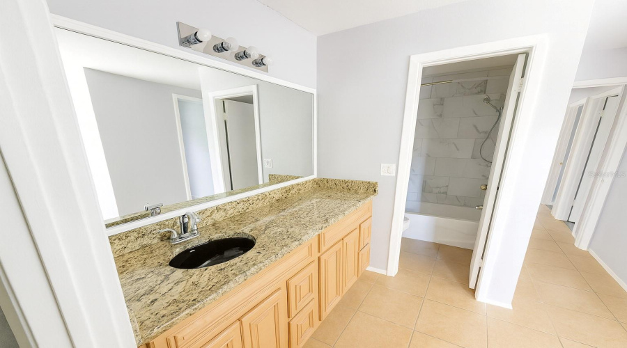 Largo, Florida 33771, 3 Bedroom Bedrooms, ,2 Bathroombathrooms,Residential,For Sale,Country Club Dr,0,Mfrtb8443656