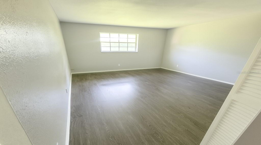 Largo, Florida 33771, 3 Bedroom Bedrooms, ,2 Bathroombathrooms,Residential,For Sale,Country Club Dr,0,Mfrtb8443656