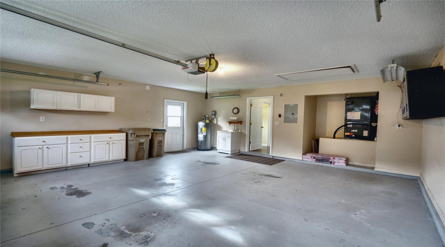 Leesburg, Florida 34748, 3 Bedroom Bedrooms, ,2 Bathroombathrooms,Residential,For Sale,Glen Eagle,0,Mfro6436929