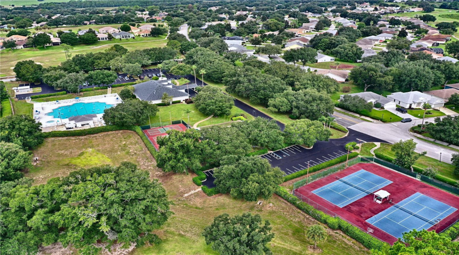 Leesburg, Florida 34748, 3 Bedroom Bedrooms, ,2 Bathroombathrooms,Residential,For Sale,Glen Eagle,0,Mfro6436929