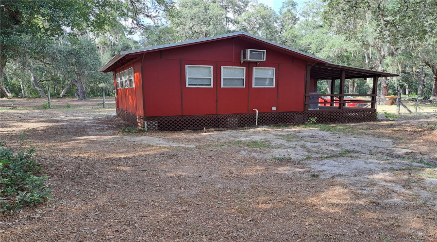 Ocklawaha, Florida 32179, 1 Bedroom Bedrooms, ,1 Bathroombathrooms,Residential,For Sale,95Th St Rd,0,Mfrom731165