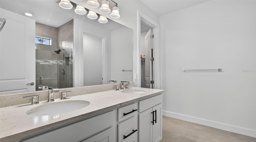 Bradenton, Florida 34212, 4 Bedroom Bedrooms, ,2 Bathroombathrooms,Residential,For Sale,Wigeon,0,Mfra4659772