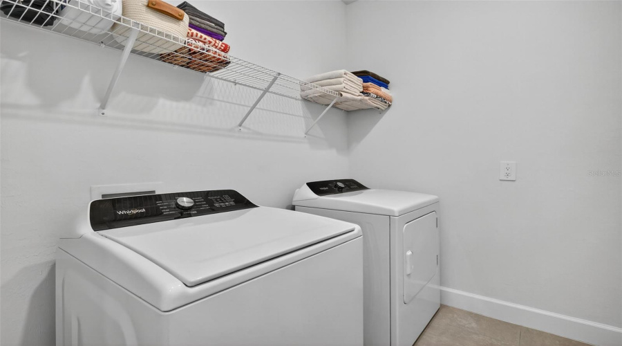 Bradenton, Florida 34212, 4 Bedroom Bedrooms, ,2 Bathroombathrooms,Residential,For Sale,Wigeon,0,Mfra4659772