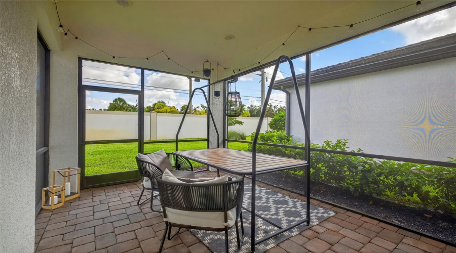 Bradenton, Florida 34212, 4 Bedroom Bedrooms, ,2 Bathroombathrooms,Residential,For Sale,Wigeon,0,Mfra4659772