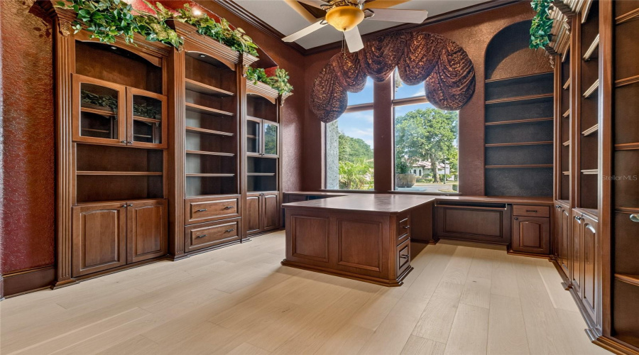 Office/Den
