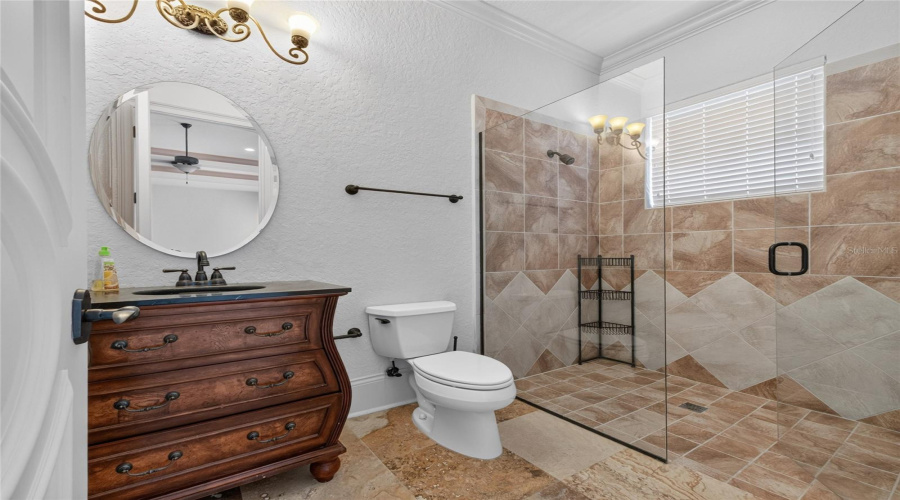 Sanford, Florida 32771, 5 Bedroom Bedrooms, ,7 Bathroombathrooms,Residential,For Sale,Islewood,0,Mfro6433414