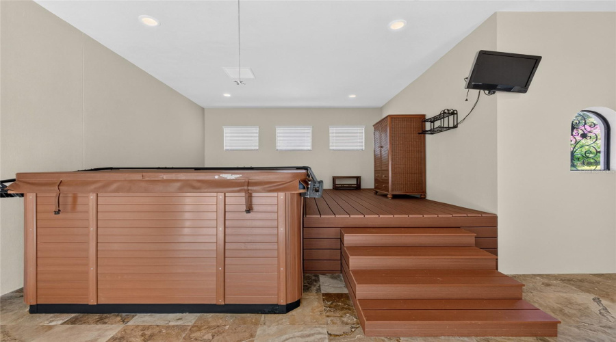 Sanford, Florida 32771, 5 Bedroom Bedrooms, ,7 Bathroombathrooms,Residential,For Sale,Islewood,0,Mfro6433414