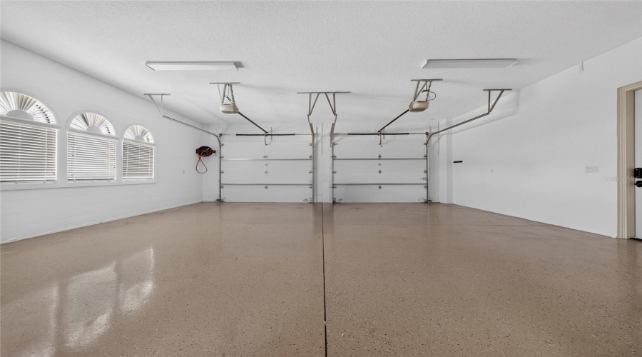 Sanford, Florida 32771, 5 Bedroom Bedrooms, ,7 Bathroombathrooms,Residential,For Sale,Islewood,0,Mfro6433414