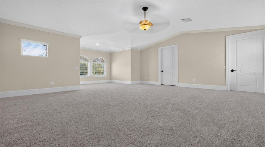 Sanford, Florida 32771, 5 Bedroom Bedrooms, ,7 Bathroombathrooms,Residential,For Sale,Islewood,0,Mfro6433414