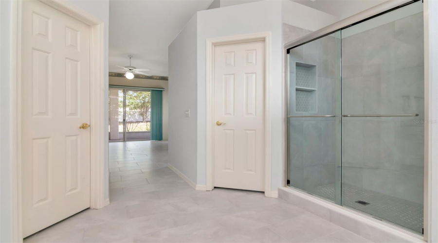 Lakeland, Florida 33812, 4 Bedroom Bedrooms, ,2 Bathroombathrooms,Residential,For Sale,Tanasi,0,Mfrtb8514502