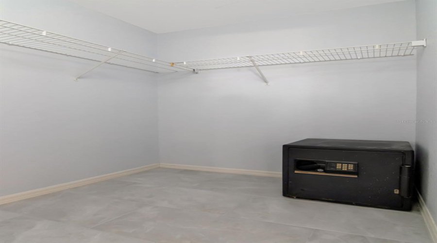 Lakeland, Florida 33812, 4 Bedroom Bedrooms, ,2 Bathroombathrooms,Residential,For Sale,Tanasi,0,Mfrtb8514502