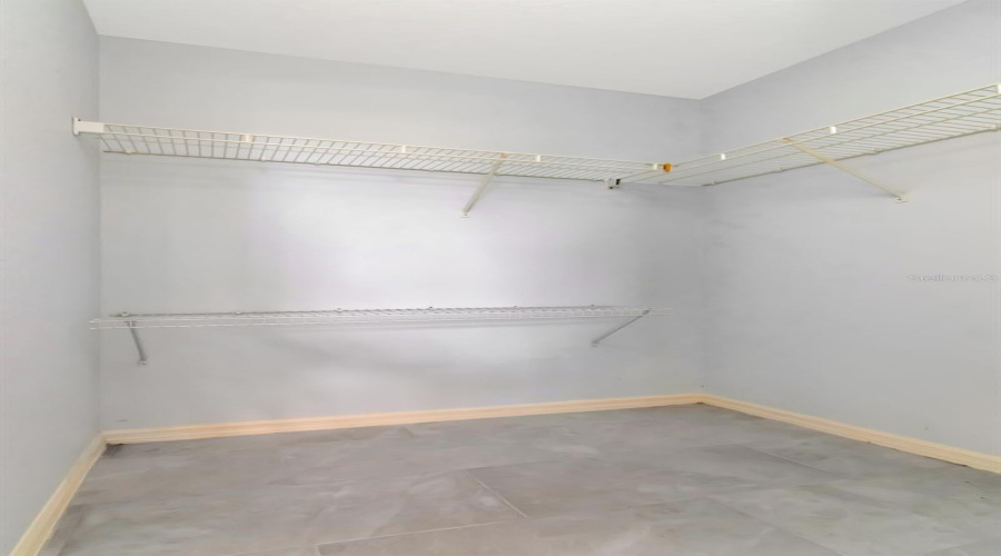 Lakeland, Florida 33812, 4 Bedroom Bedrooms, ,2 Bathroombathrooms,Residential,For Sale,Tanasi,0,Mfrtb8514502