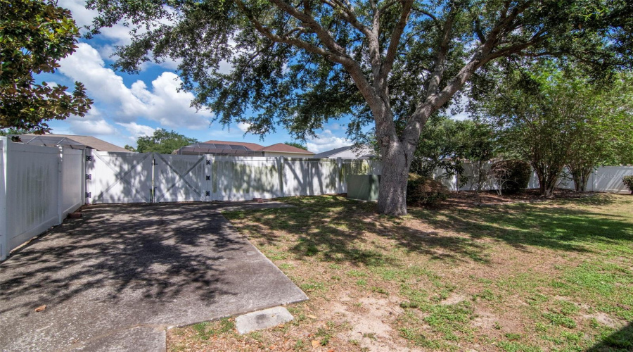 Lakeland, Florida 33812, 4 Bedroom Bedrooms, ,2 Bathroombathrooms,Residential,For Sale,Tanasi,0,Mfrtb8514502