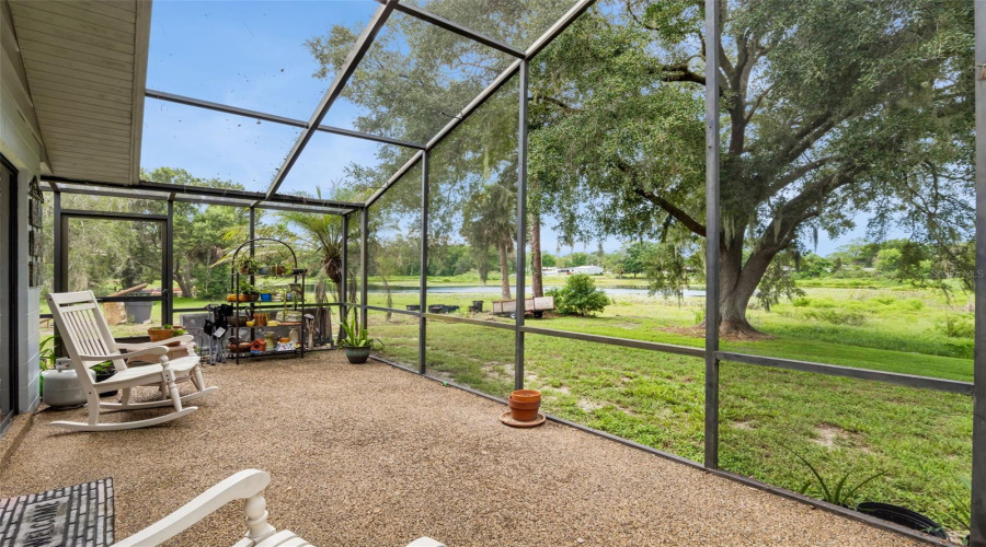 Eustis, Florida 32726, 3 Bedroom Bedrooms, ,2 Bathroombathrooms,Residential,For Sale,Fairway,0,Mfro6436910
