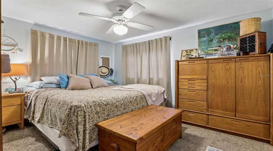 Eustis, Florida 32726, 3 Bedroom Bedrooms, ,2 Bathroombathrooms,Residential,For Sale,Fairway,0,Mfro6436910